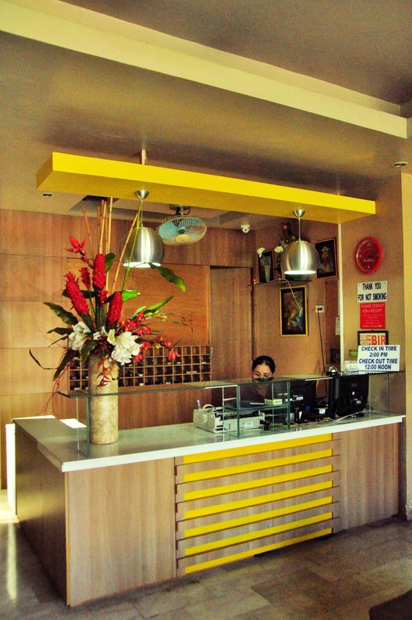 Gv Hotel - Talisay City Екстериор снимка