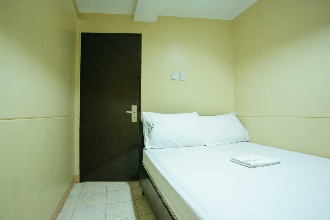 Gv Hotel - Talisay City Екстериор снимка