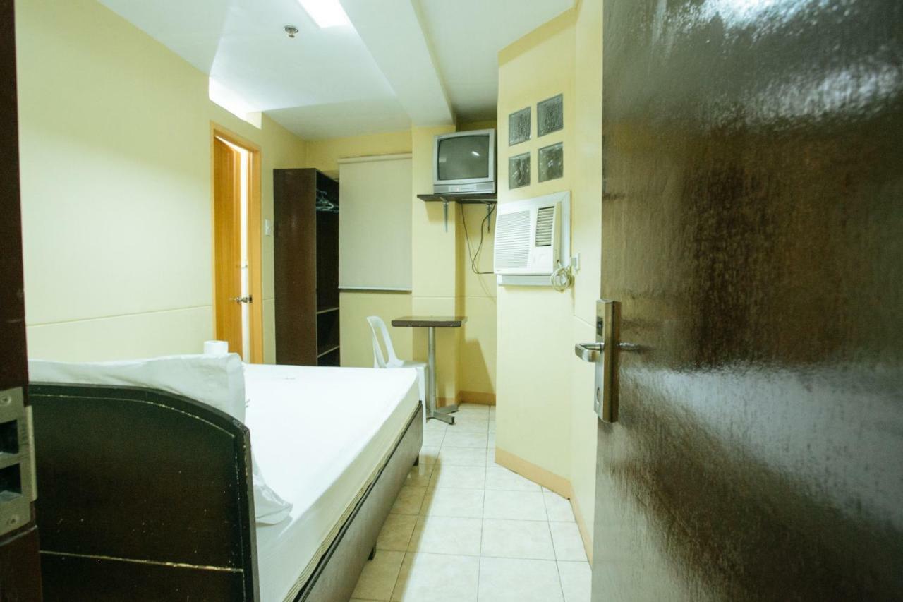 Gv Hotel - Talisay City Екстериор снимка