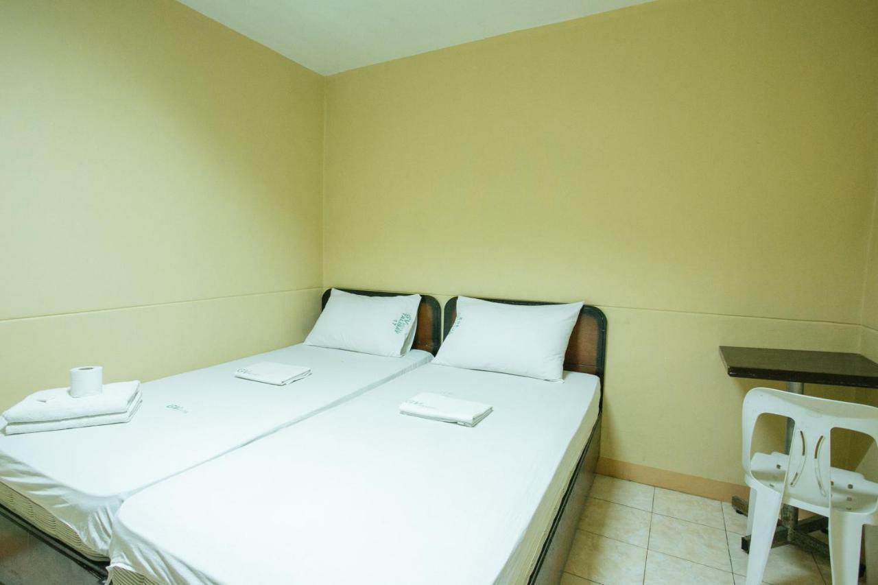 Gv Hotel - Talisay City Екстериор снимка